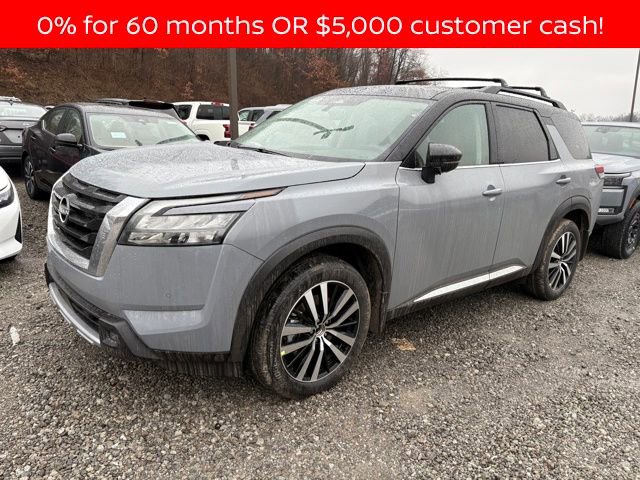 New 2025 Nissan Pathfinder Platinum image 1