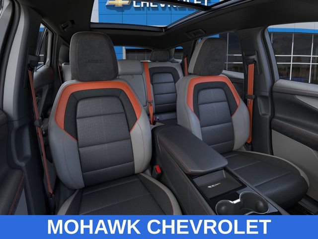 New 2026 Chevrolet Blazer EV SS w/ LPO, Blackout Package AWD/4WD image 16