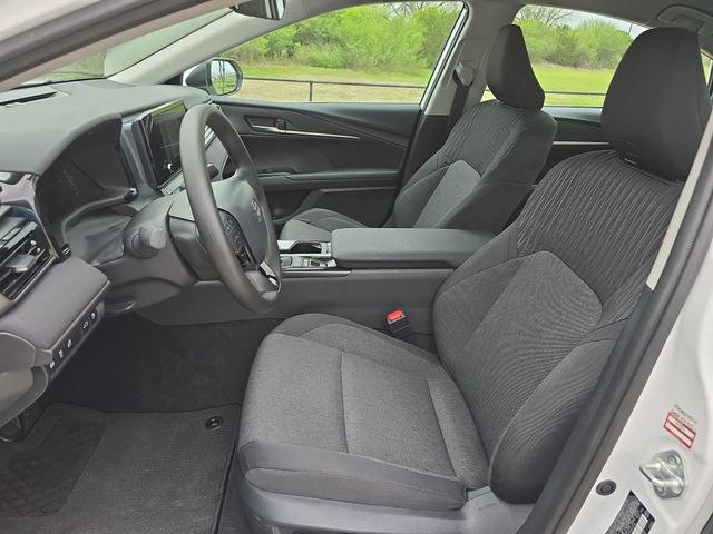 Used 2026 Toyota Camry LE w/ Convenience Package image 14