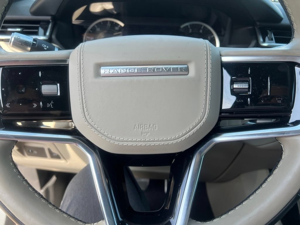 Used 2022 Land Rover Range Rover Velar R-Dynamic S AWD/4WD image 13
