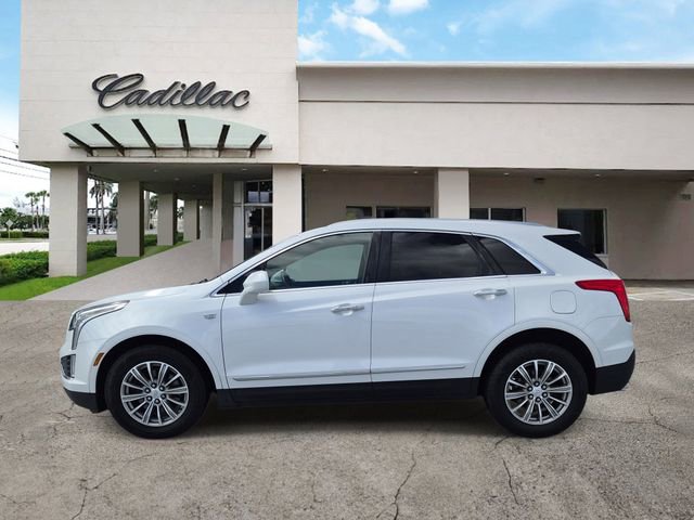 Used 2018 Cadillac XT5 Luxury w/ Driver Awareness Package image 2