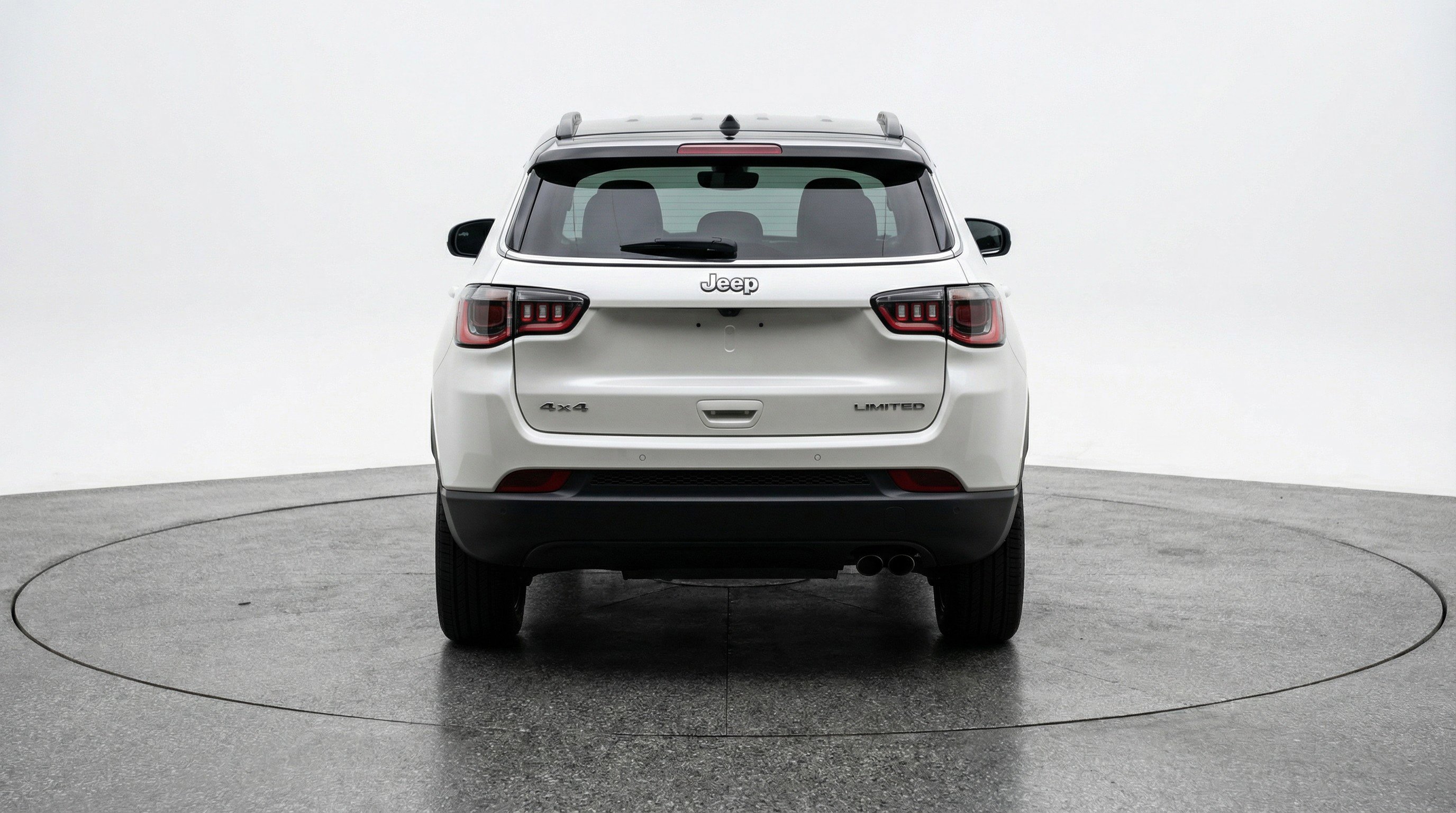 Used 2025 Jeep Compass Limited image 7