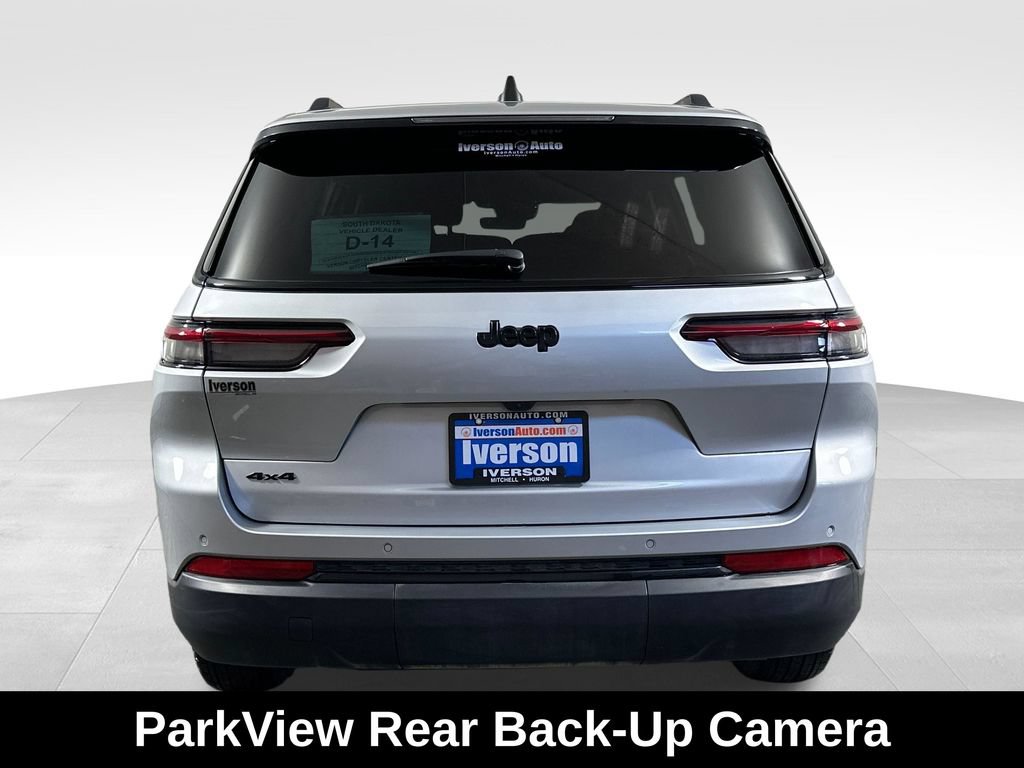 Used 2025 Jeep Grand Cherokee L Altitude AWD/4WD image 10