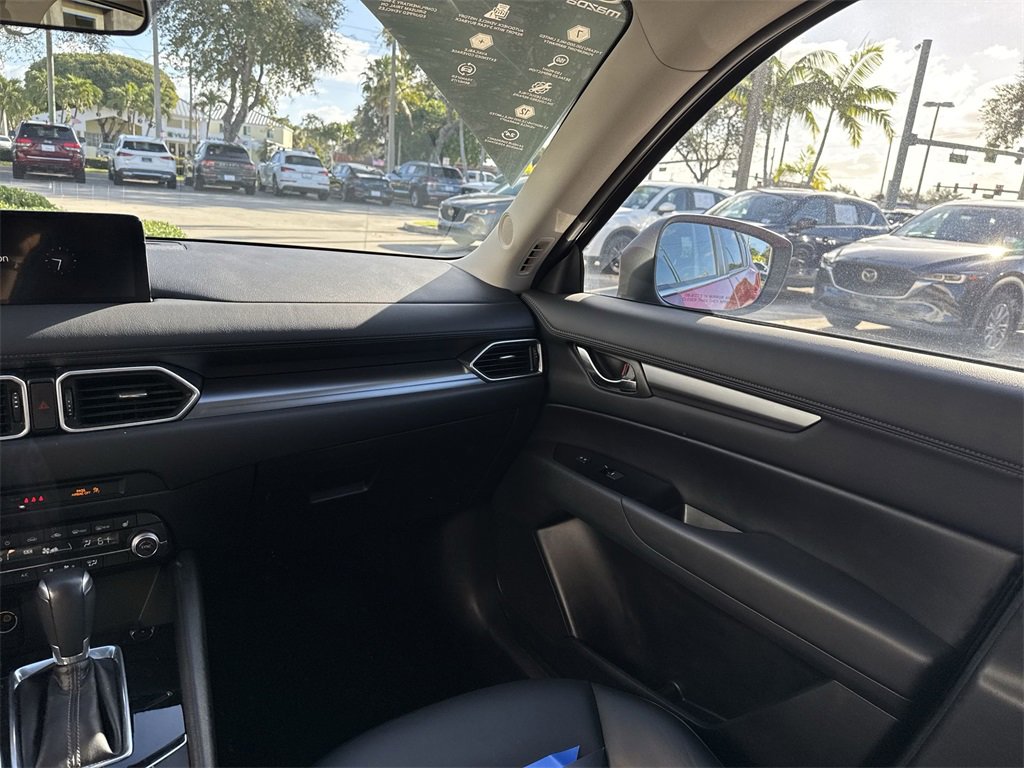 Used 2021 MAZDA CX-5 Touring image 16