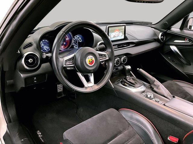 Used 2017 FIAT 124 Spider Abarth RWD image 12