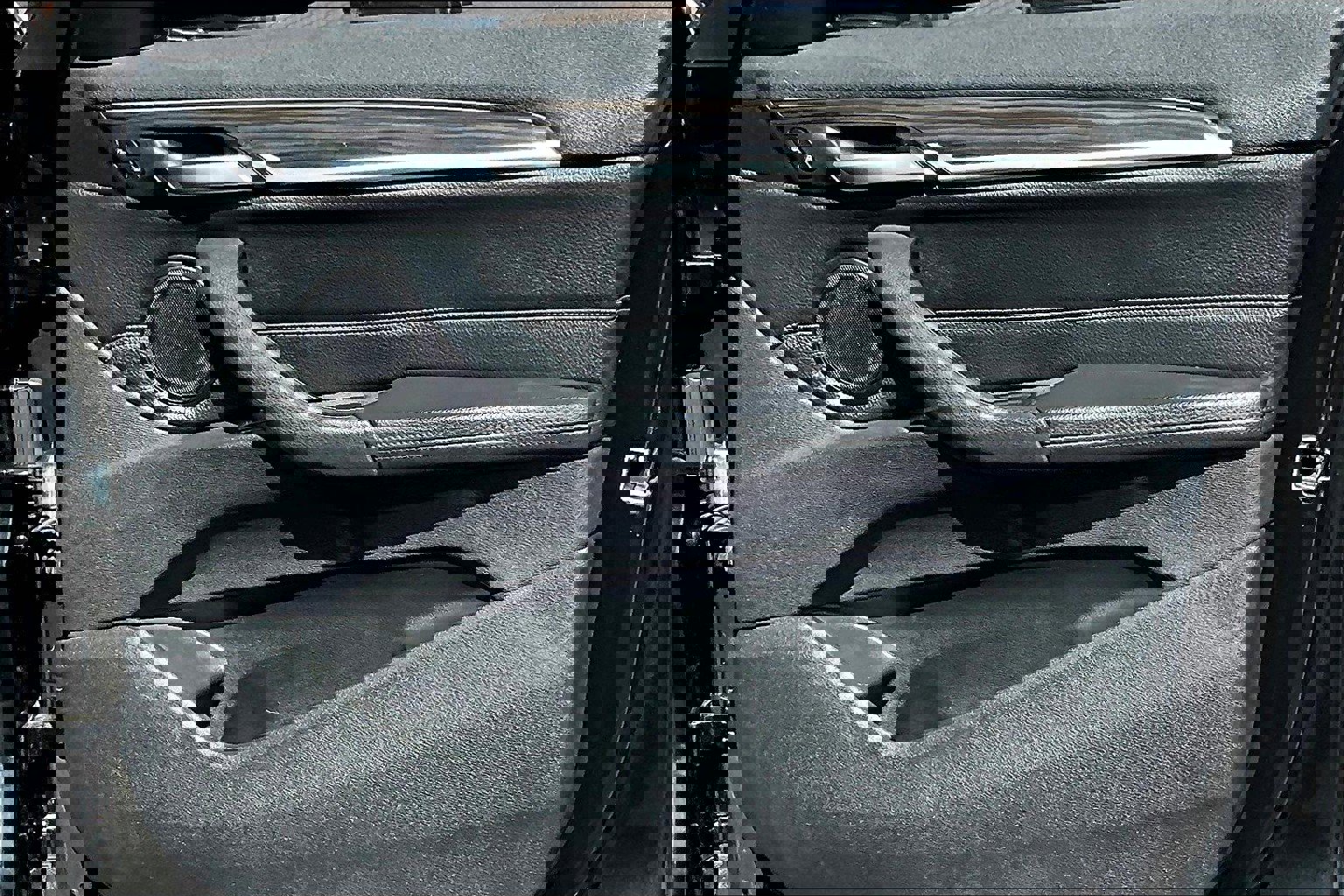 Used 2017 BMW X1 xDrive28i image 18