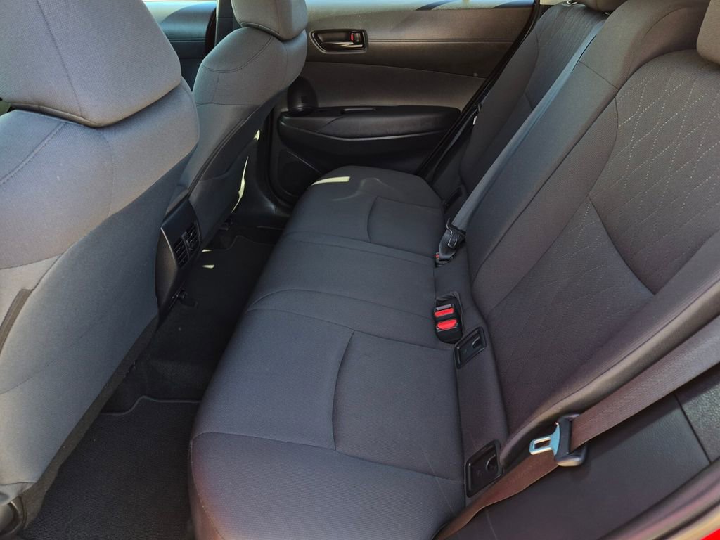 Used 2024 Toyota Corolla Cross LE FWD image 28