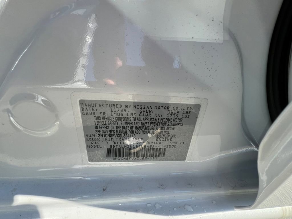 Certified 2025 Nissan Versa SR w/ Trunk Package image 39