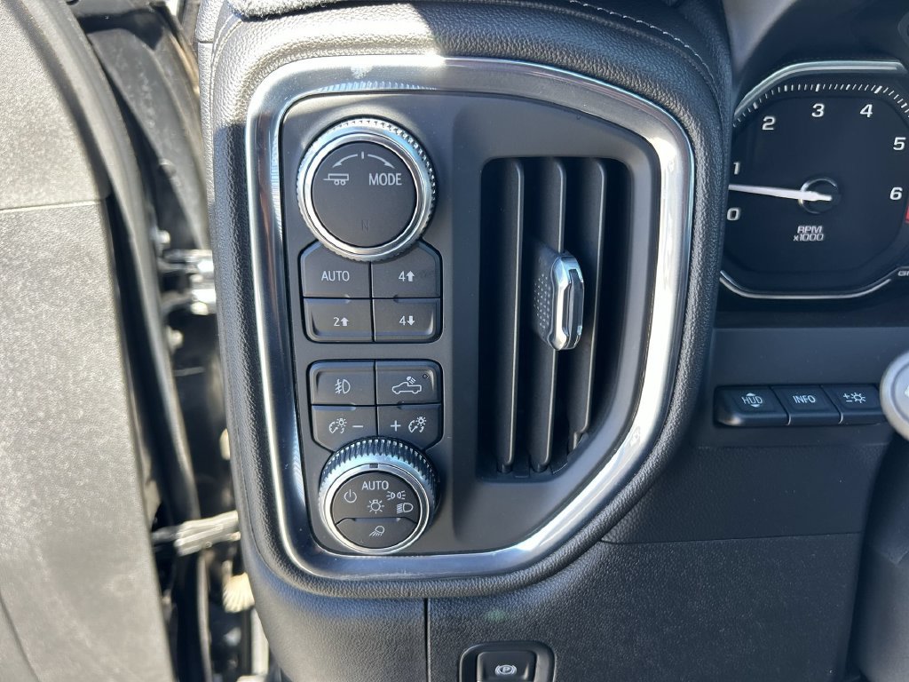Used 2020 GMC Sierra 2500 Denali w/ Denali Ultimate Package AWD/4WD image 18