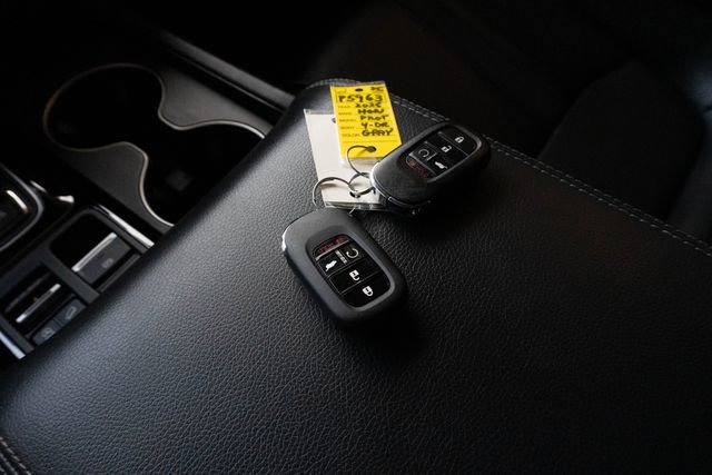 Used 2025 Honda Pilot EX-L image 34