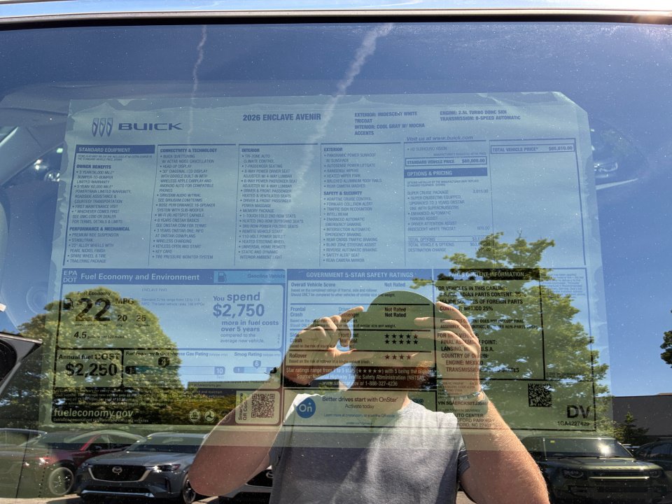 New 2026 Buick Enclave Avenir w/ Super Cruise Package FWD image 33