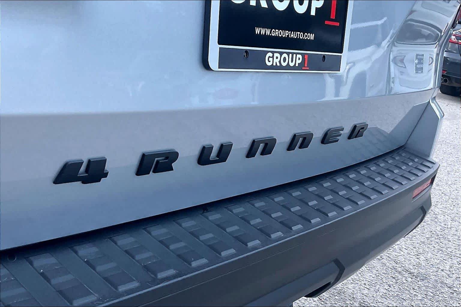 Used 2025 Toyota 4Runner SR5 AWD/4WD image 30