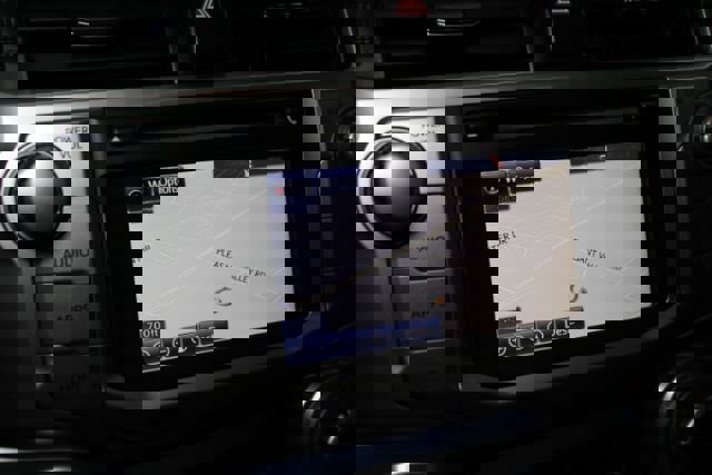 Used 2016 Toyota 4Runner Limited image 15