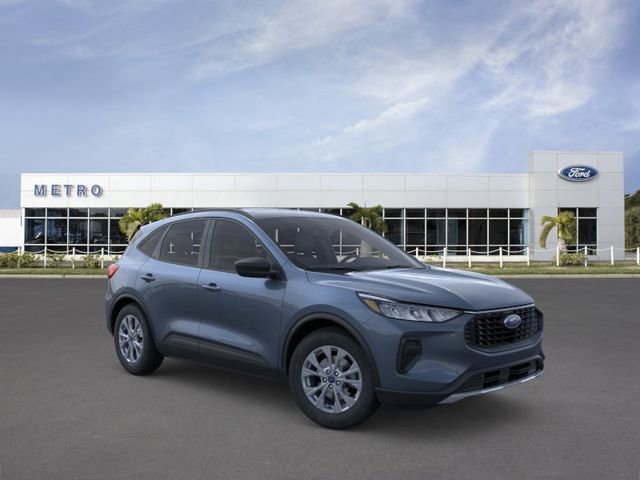 New 2026 Ford Escape Active w/ Tech Pack #1 FWD image 7