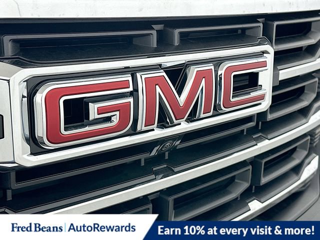 New 2026 GMC Acadia Elevation image 19