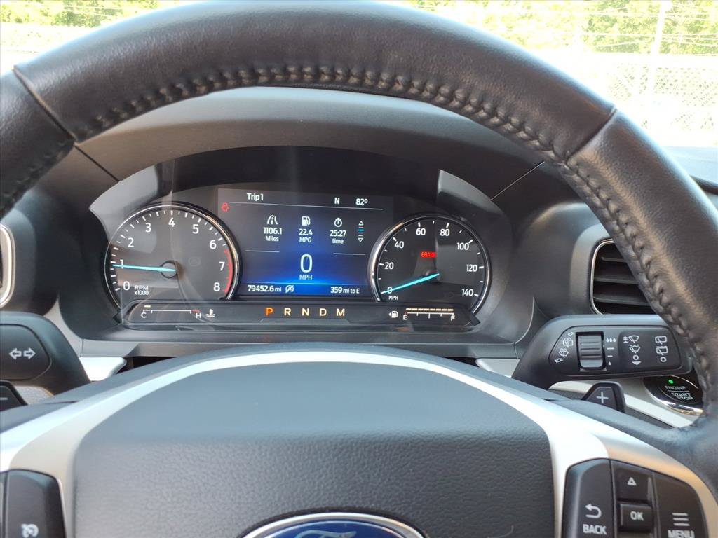 Used 2020 Ford Explorer XLT w/ Equipment Group 202A AWD/4WD image 16