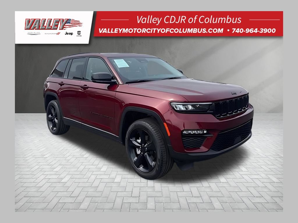 Used 2023 Jeep Grand Cherokee Limited w/ Black Appearance Package