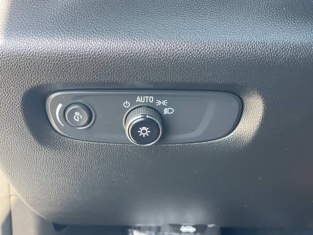 Used 2023 Chevrolet Traverse RS w/ LPO, Floor Liner Package FWD image 19
