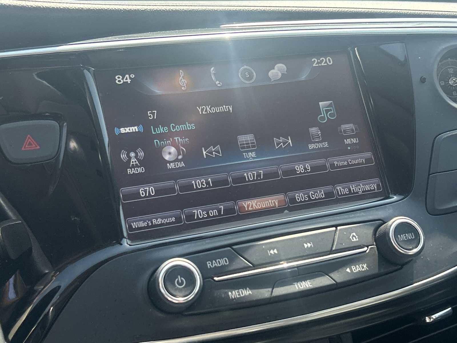 Used 2019 Buick Envision Essence image 21