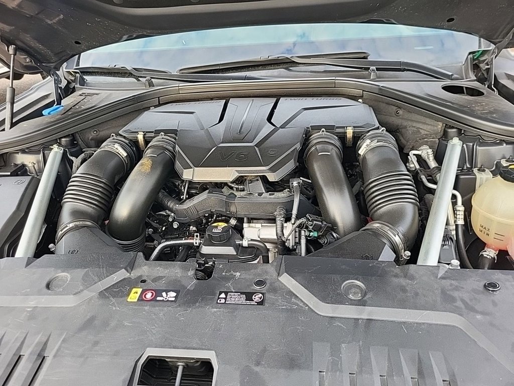 Used 2024 Genesis GV70 3.5T Sport w/ Sport Advanced Package image 19