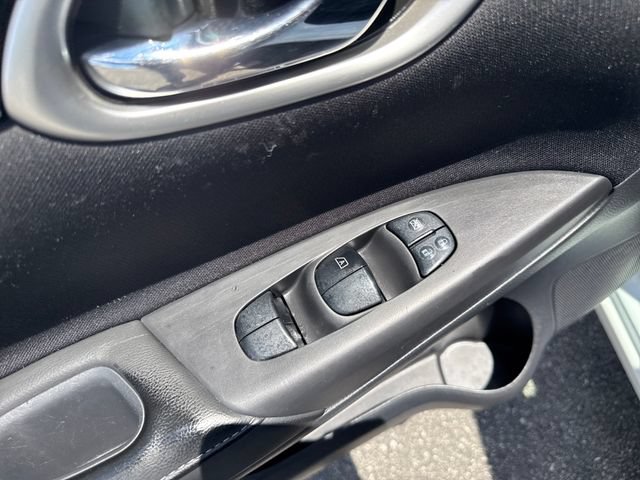 Used 2019 Nissan Sentra SV FWD image 10