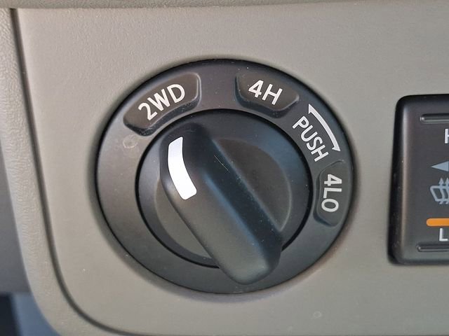 Used 2021 Nissan Frontier SV AWD/4WD image 24