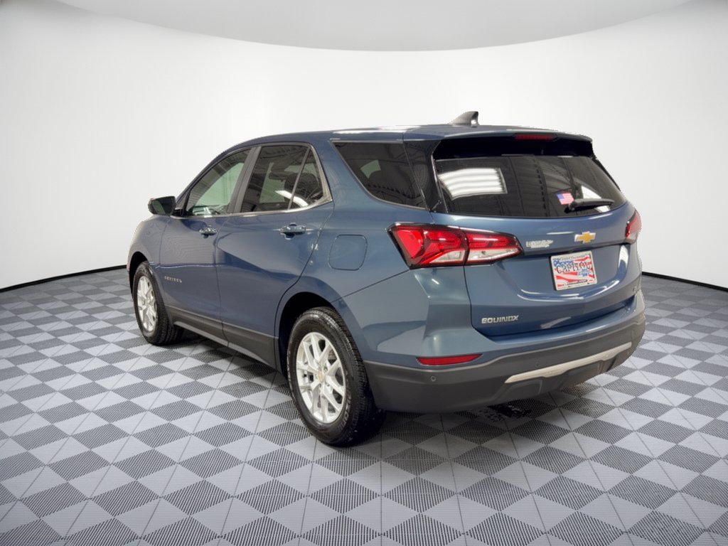 Used 2024 Chevrolet Equinox LT FWD image 3