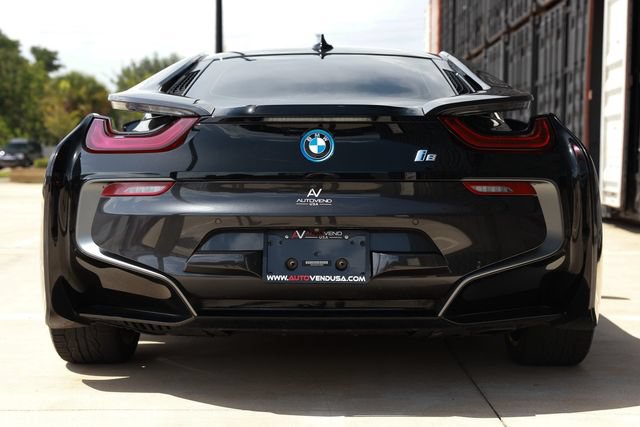 Used 2020 BMW i8 Coupe AWD/4WD image 10