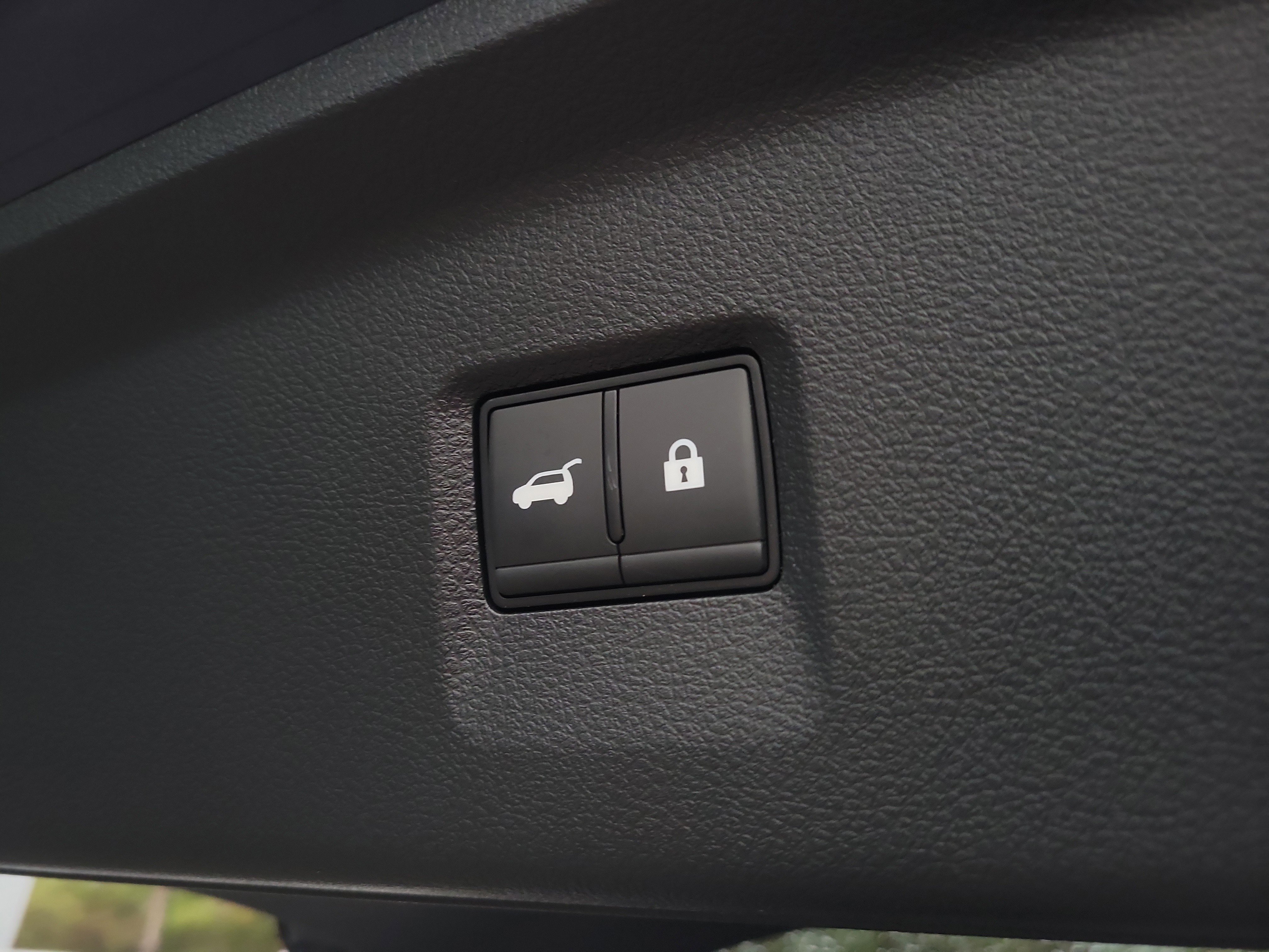 New 2026 INFINITI QX60 Autograph w/ Dark Cargo Package image 29