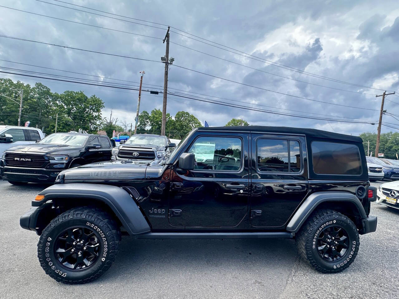 Used 2020 Jeep Wrangler Unlimited Sport image 4