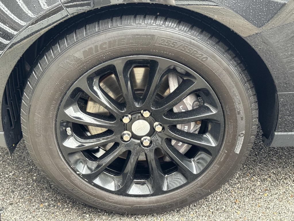 Used 2019 Land Rover Range Rover HSE AWD/4WD image 12