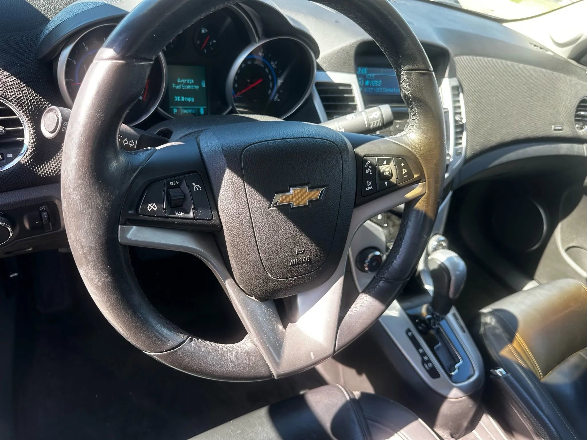 Used 2011 Chevrolet Cruze LT FWD image 18