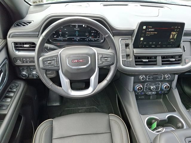Used 2022 GMC Yukon XL SLT w/ SLT Premium Package AWD/4WD image 20