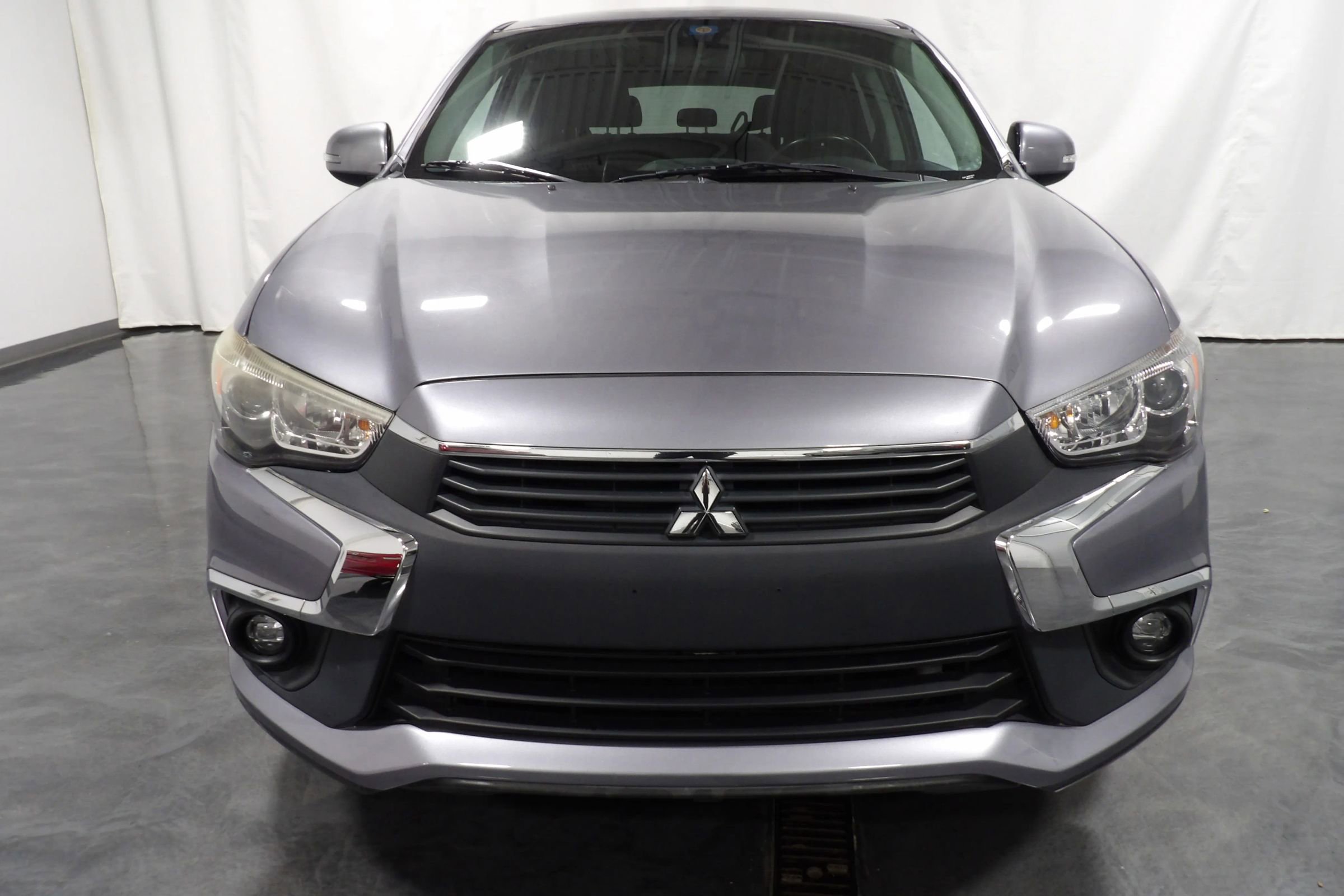 Used 2017 Mitsubishi Outlander Sport SE image 3