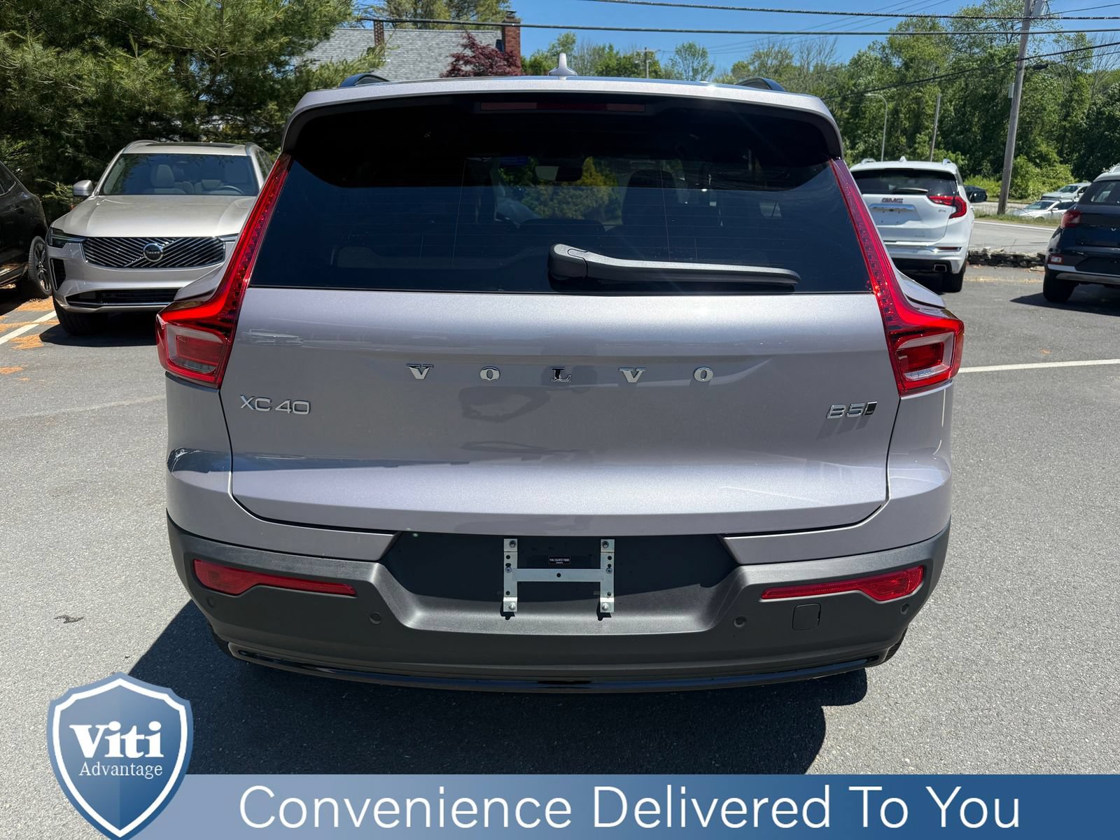 New 2026 Volvo XC40 B5 Core w/ Protection Package Premier AWD/4WD image 7
