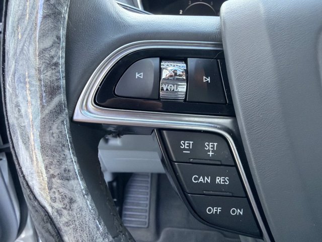 Certified 2019 Lincoln Nautilus Reserve FWD image 28