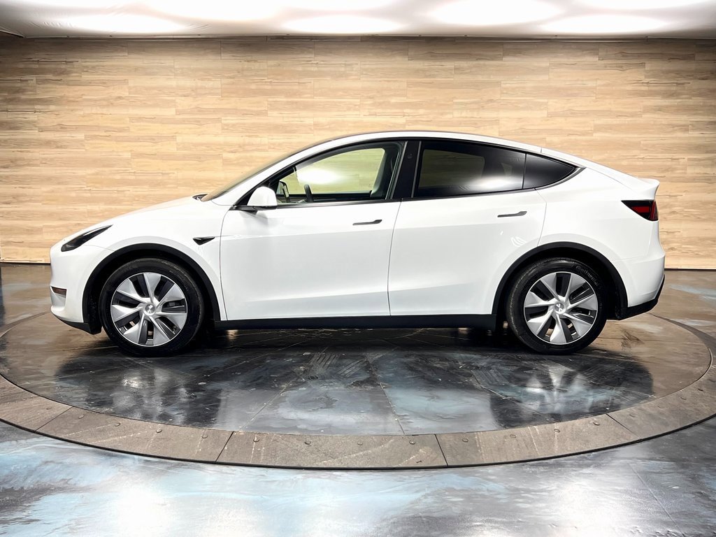 Used 2023 Tesla Model Y Long Range image 14