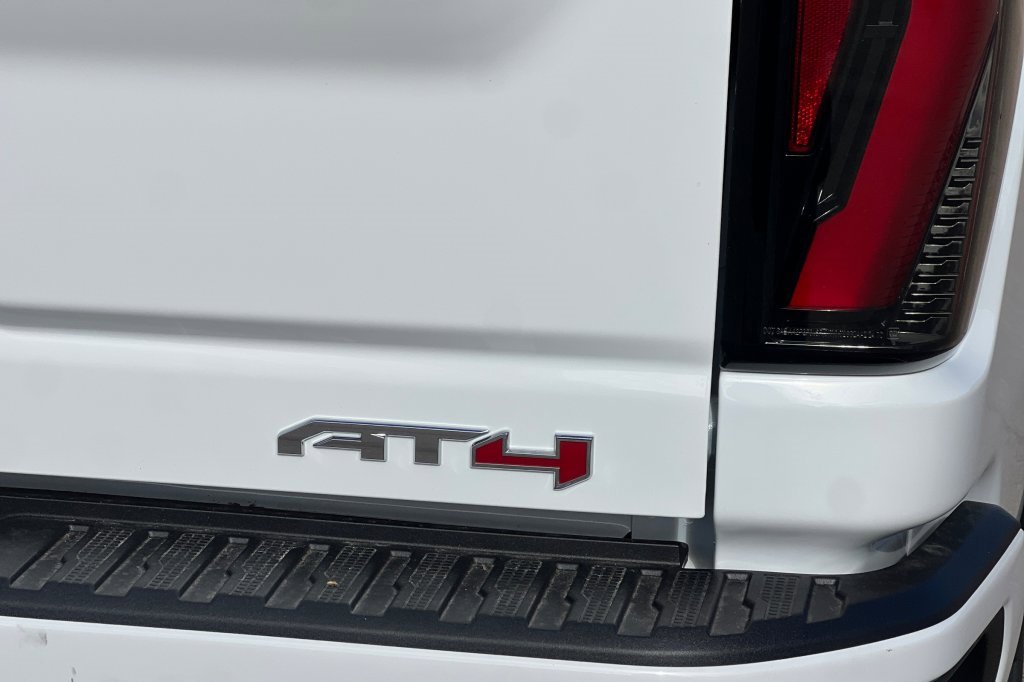 New 2026 GMC Sierra 3500 AT4 w/ AT4 Premium Plus Package image 21