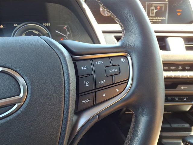 Used 2020 Lexus UX 250h 250h Base w/ Premium Package image 38