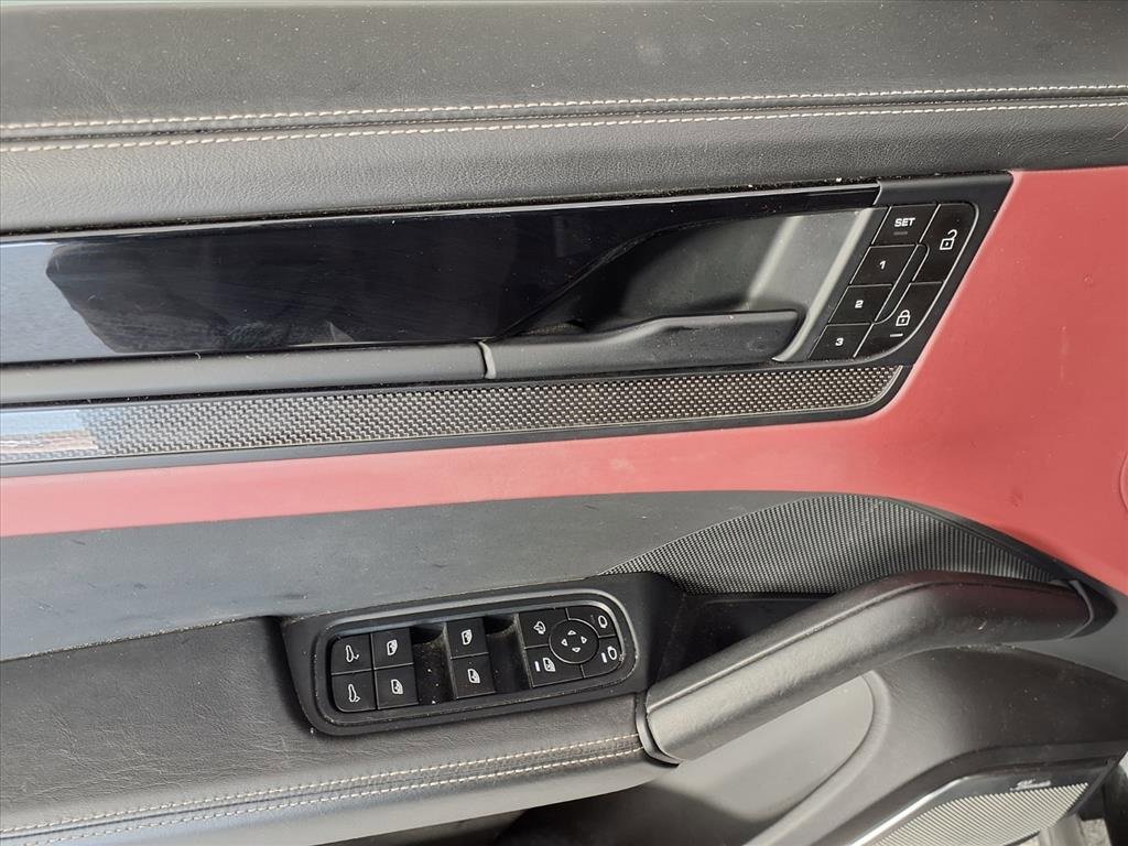 Used 2024 Porsche Cayenne Turbo GT image 23