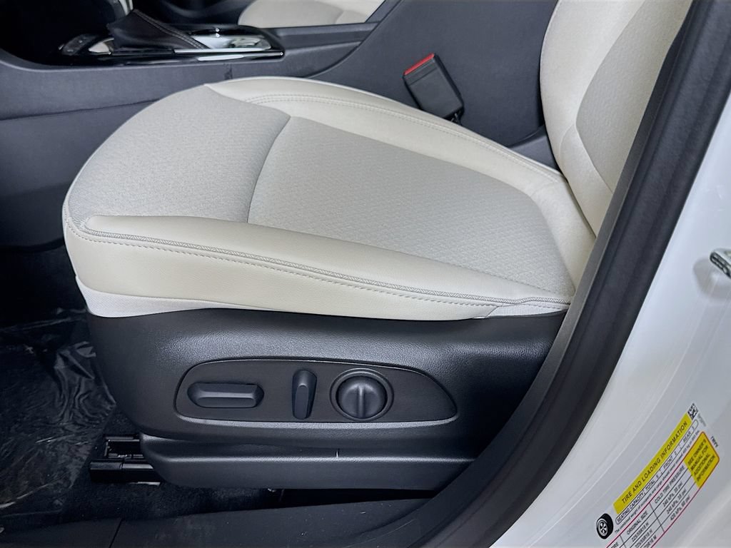 New 2026 Buick Encore GX Preferred w/ Comfort Package FWD image 16