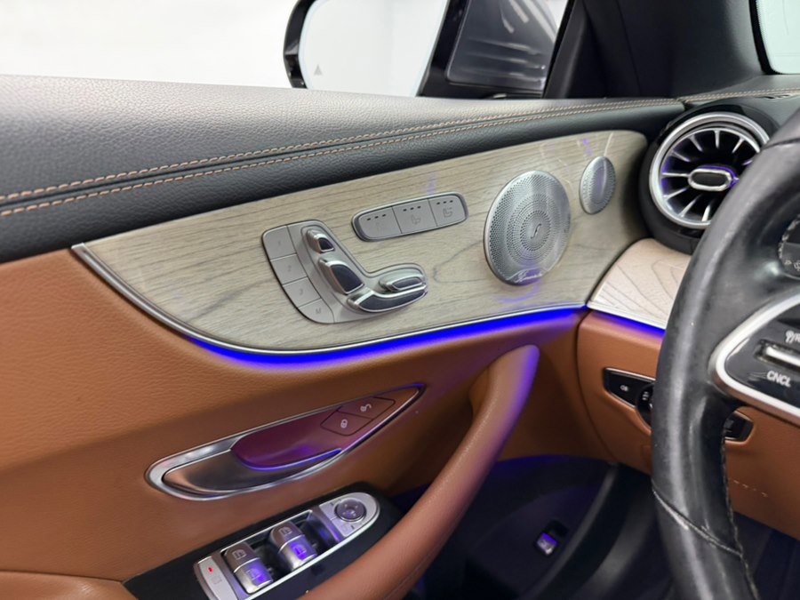 Used 2019 Mercedes-Benz E 450 4MATIC Cabriolet image 64