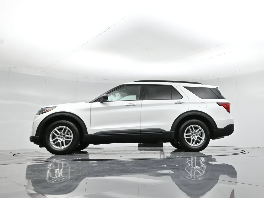 New 2026 Ford Explorer Active RWD image 47