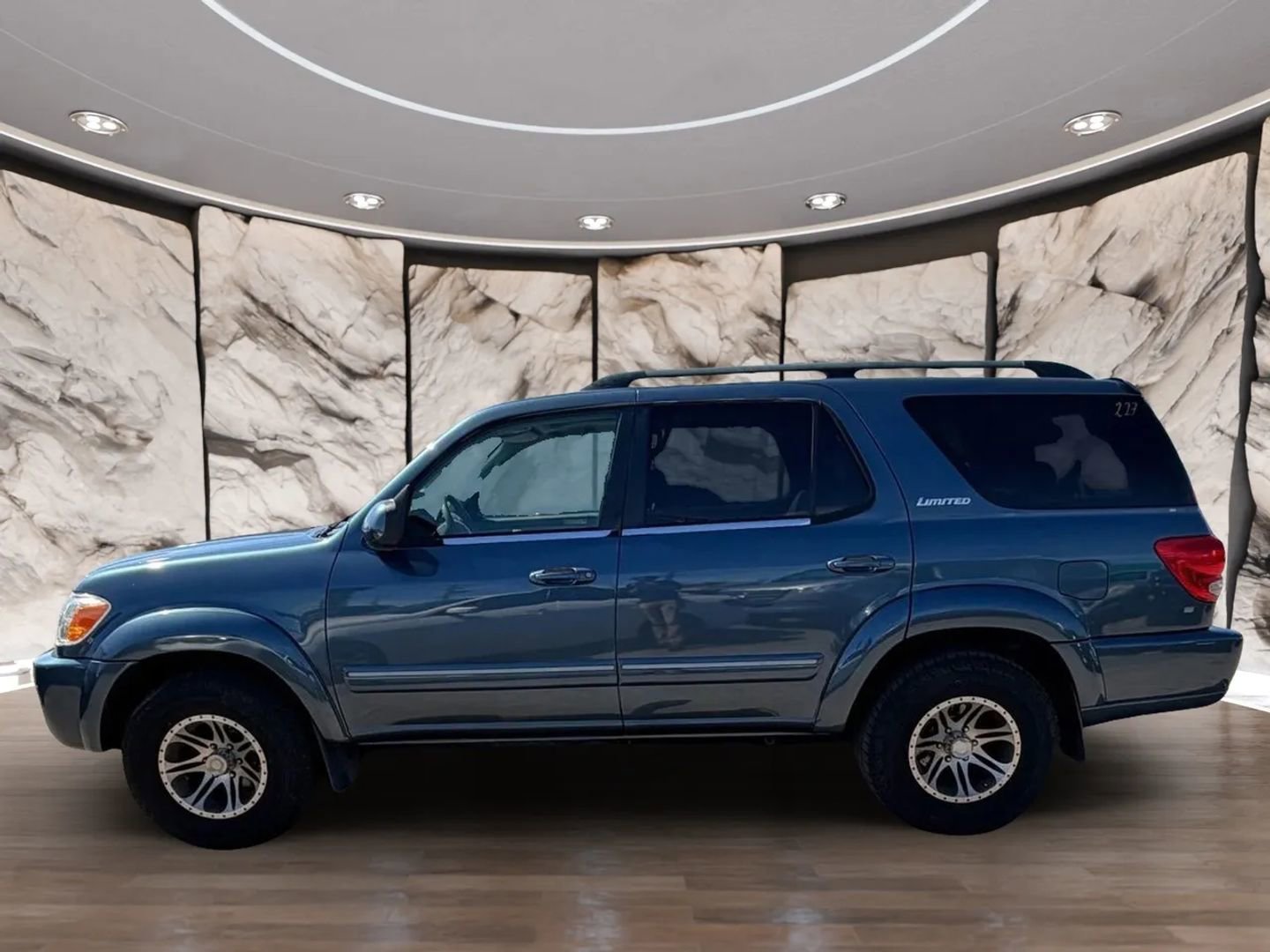 Used 2006 Toyota Sequoia Limited RWD image 5