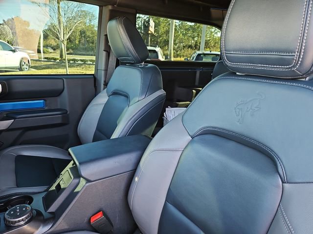 Used 2023 Ford Bronco Outer Banks w/ Sasquatch Package image 8