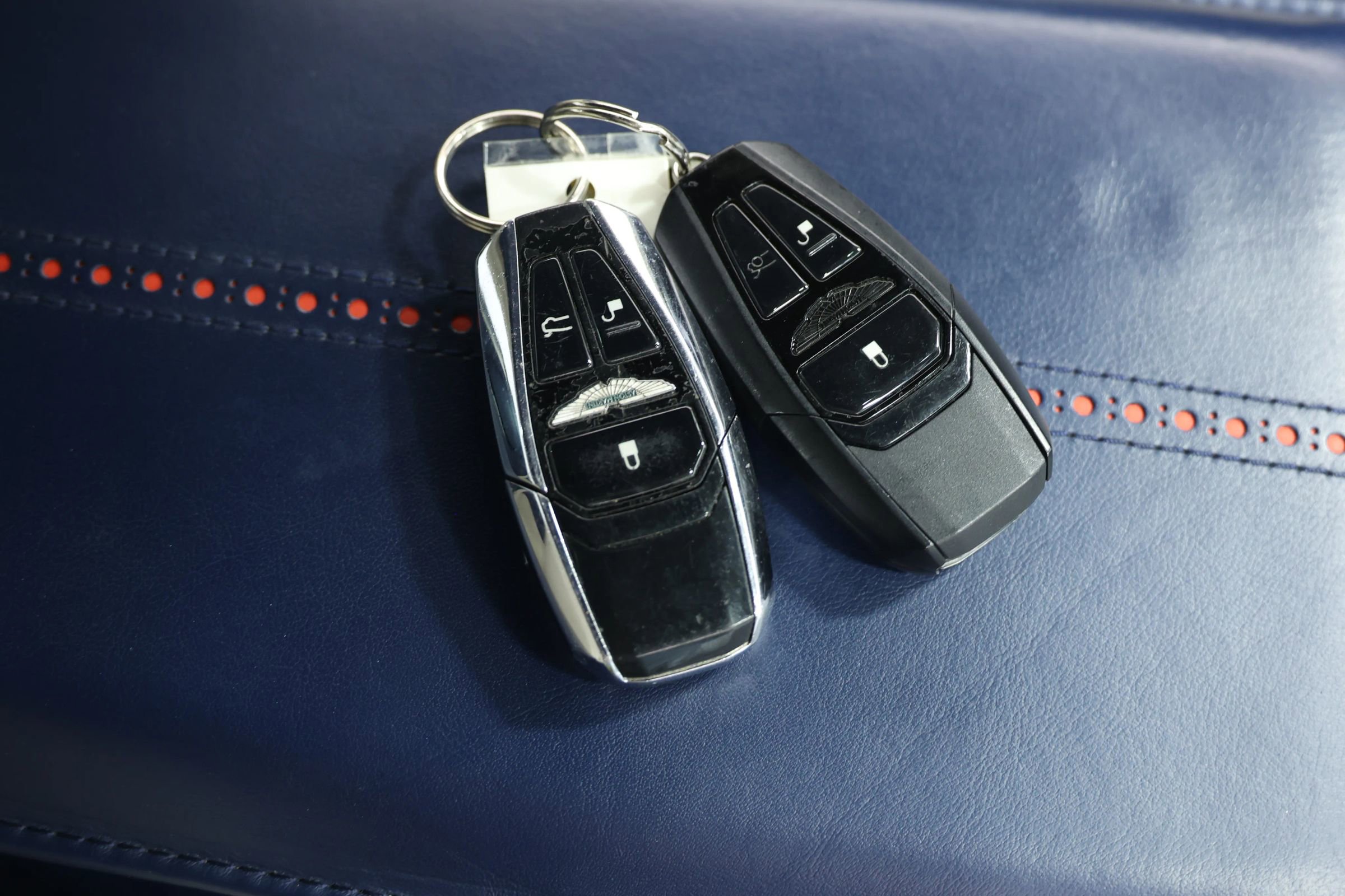 Used 2017 Aston Martin DB11 V12 image 6