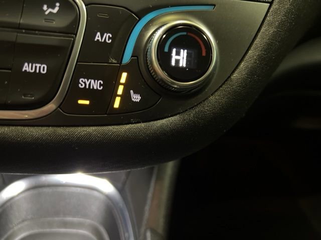 Used 2024 Chevrolet Malibu LT image 32