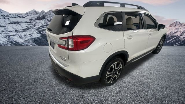 New 2026 Subaru Ascent Limited image 3