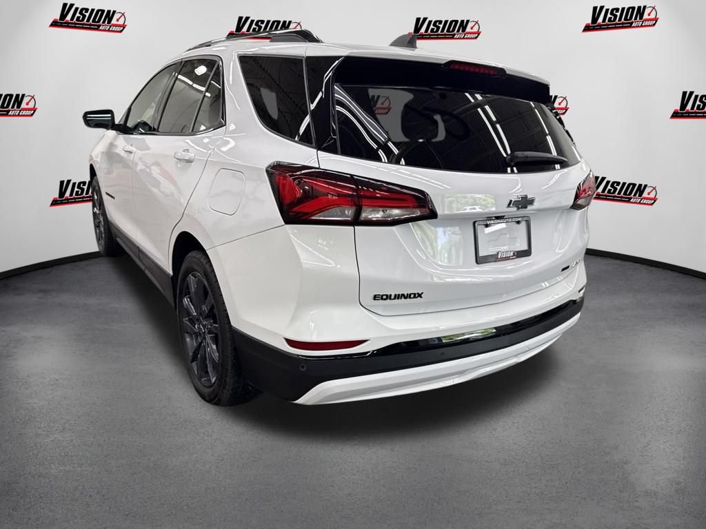 Used 2024 Chevrolet Equinox RS AWD/4WD image 7
