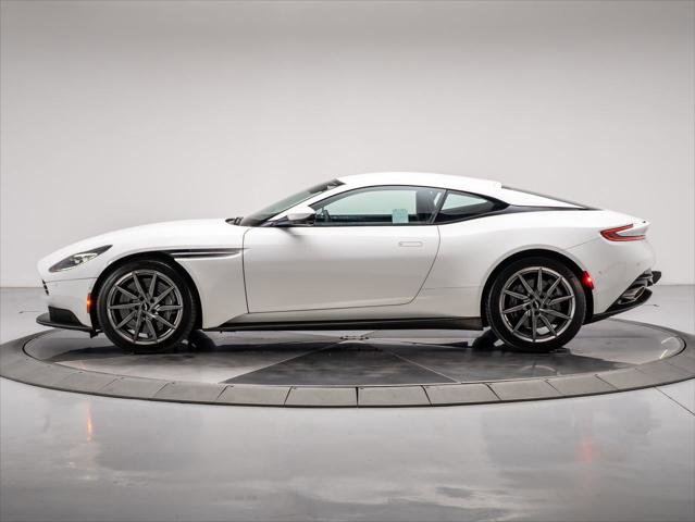 Used 2019 Aston Martin DB11 Base image 12